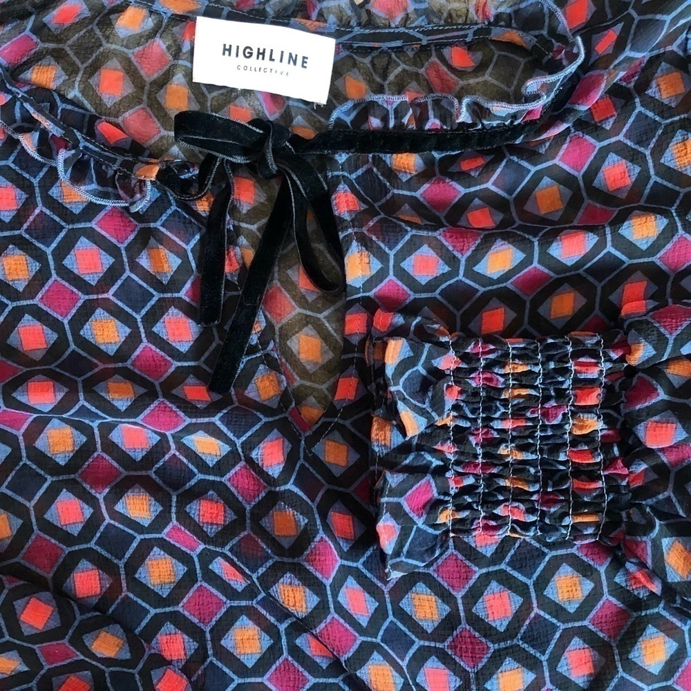 Highline Collective Geometric Print Ruffled Collar blouse top - Picture 6 of 8